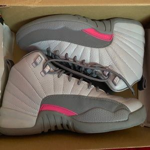 Air Jordan 12 Retro Girls Grade School